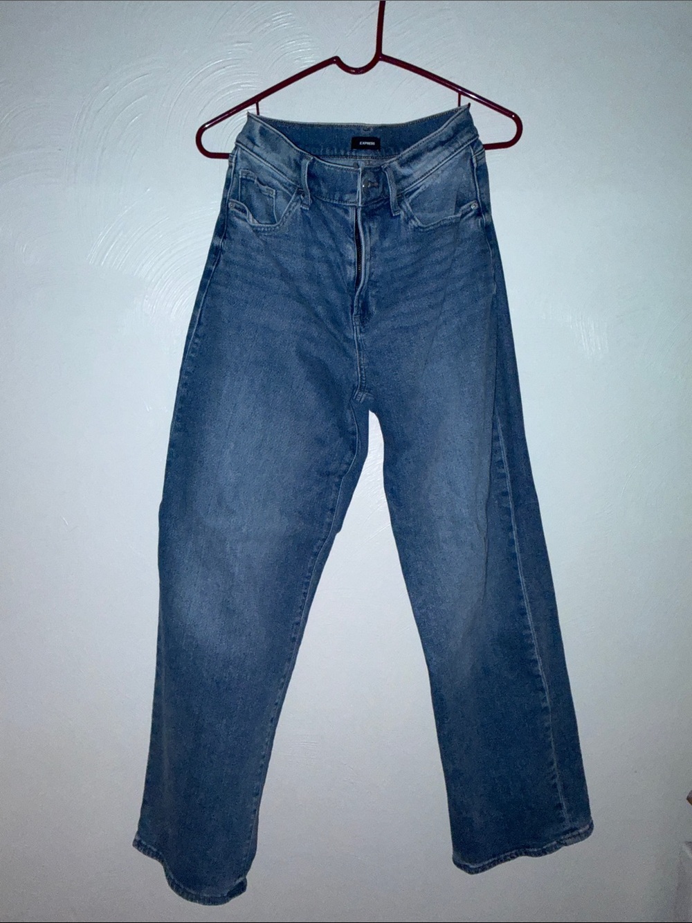 Express Relaxed Straight Jeans